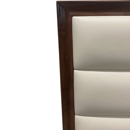 La Vie Horizontal Box Channel Bed